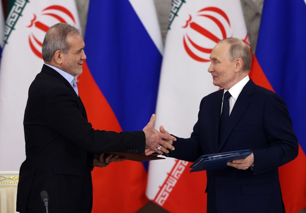 Путін затвердив стратегічну угоду з Іраном