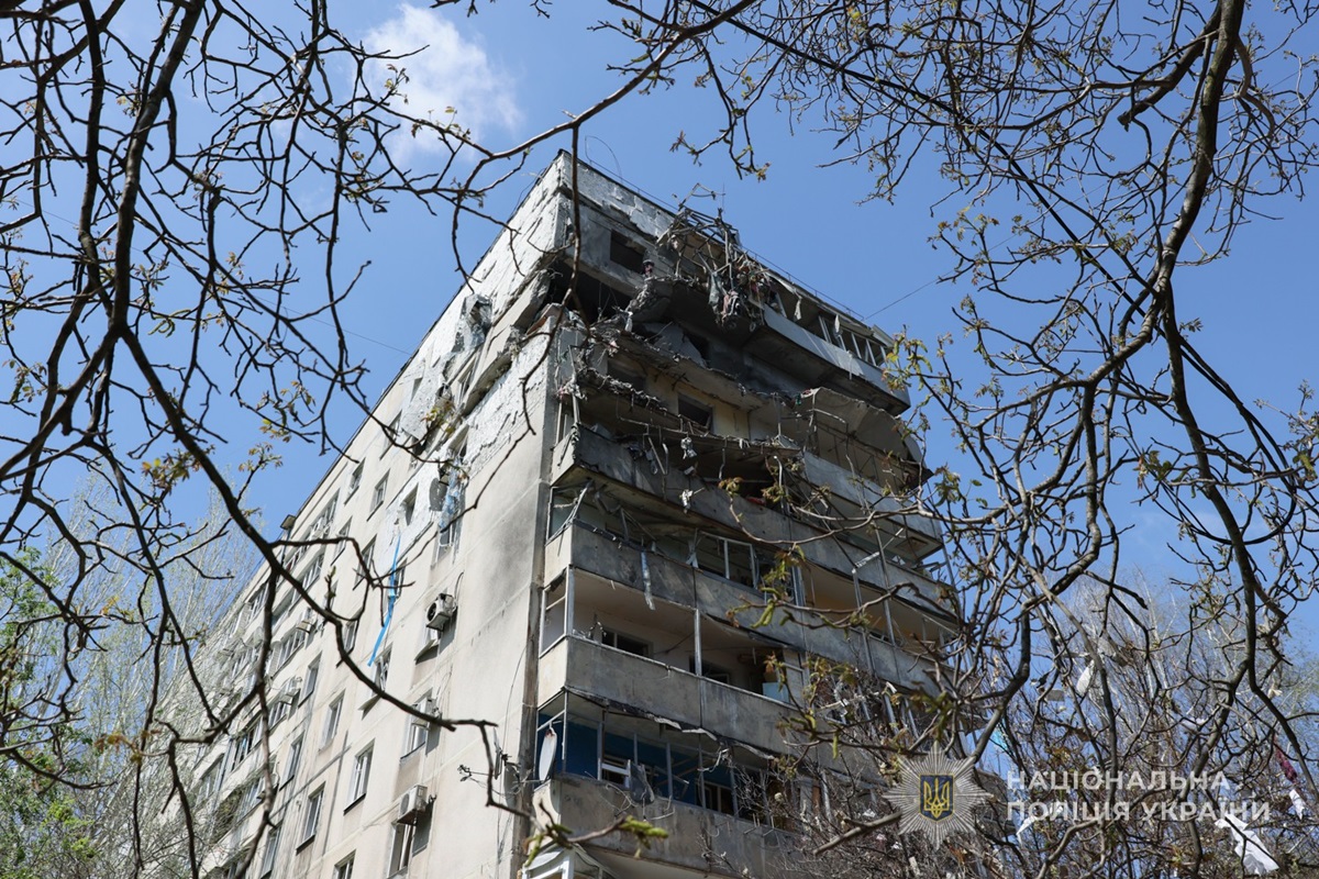Росіяни вдарили по Запоріжжю двома ФАБ-500