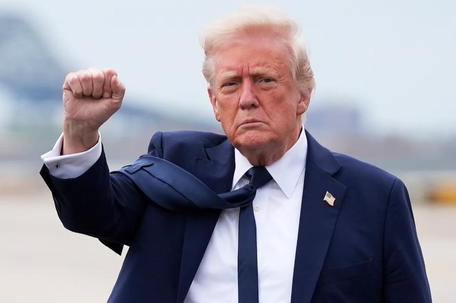 Трамп закликав Путіна припинити війну