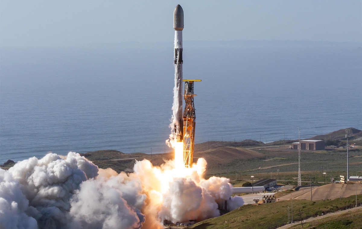 SpaceX запустила дві ракети за шість годин