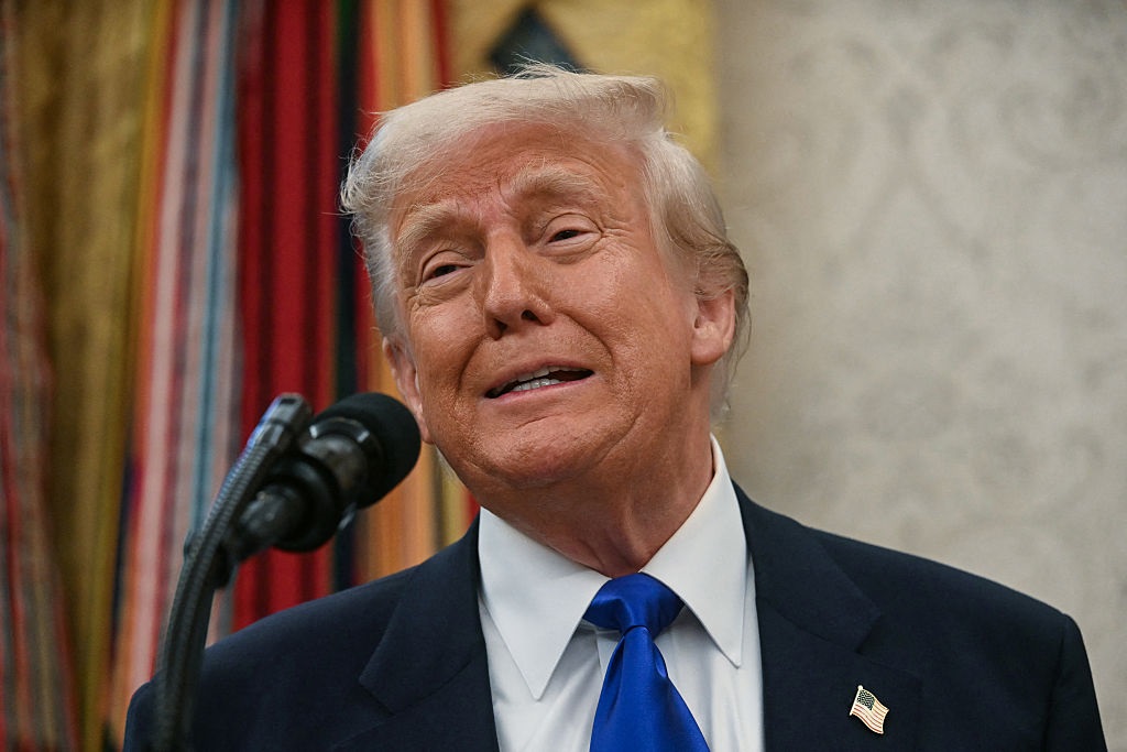 Трамп пояснив, чому РФ “прагне миру” з Україною