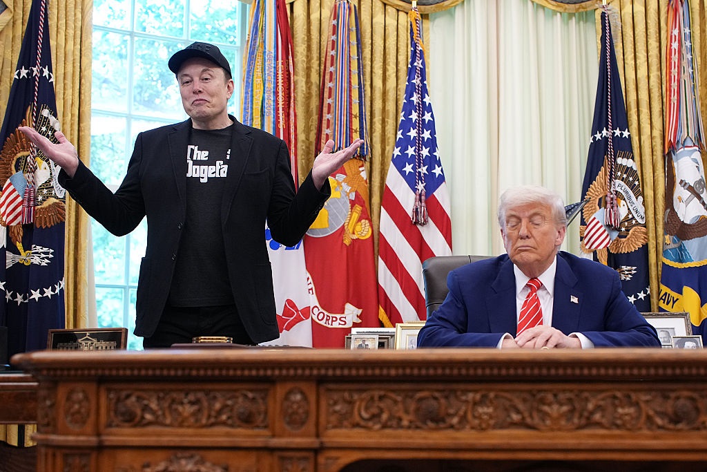Трамп задумався над депортацією Маска
