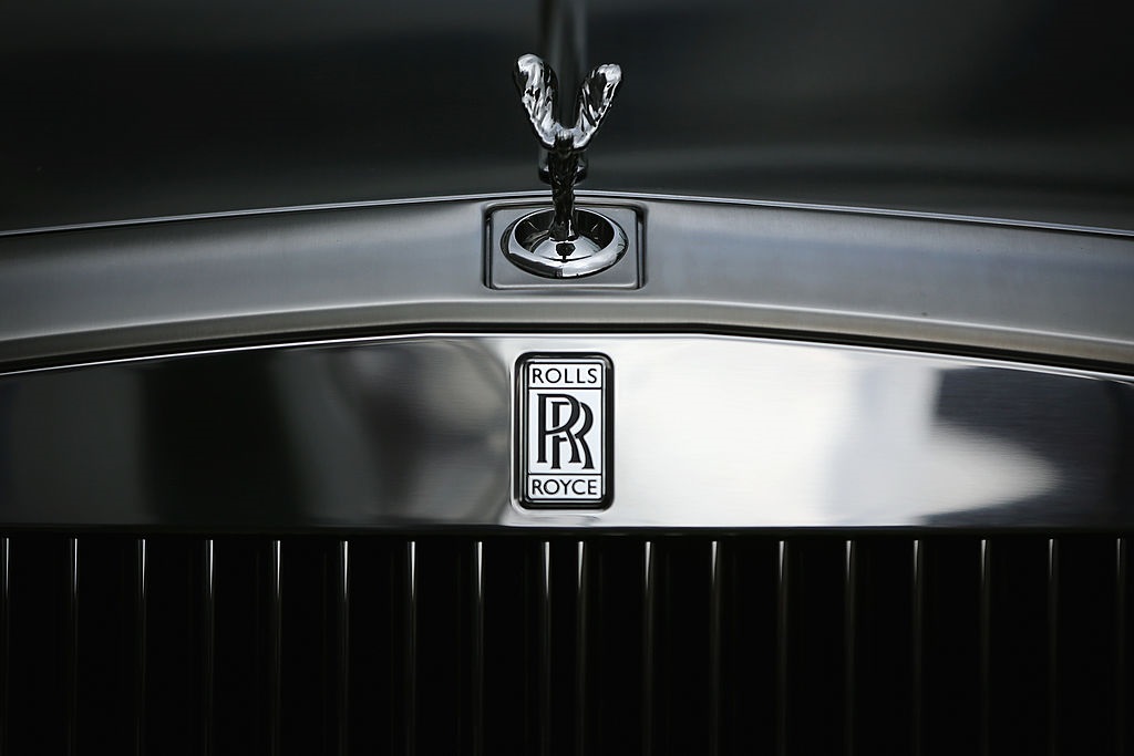 В Росії зріс попит на люксові Rolls-Royce і Ferrari