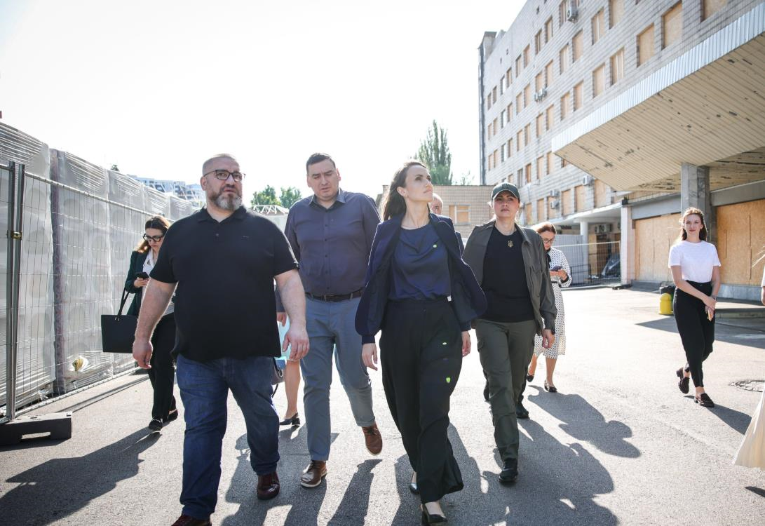 Глава МЗС Румунії вперше з 2022 року приїхала до Києва