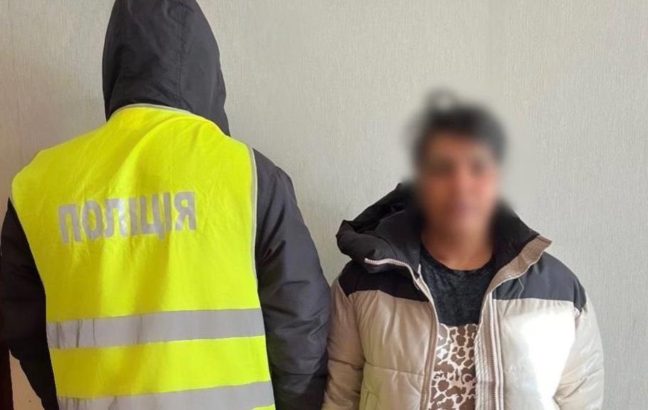 У Києві “ворожка” виманила у дівчини 120 тисяч за зняття “порчі”