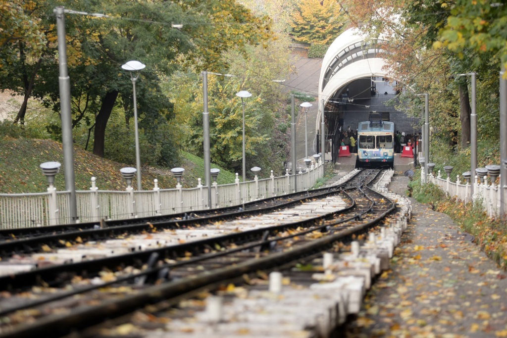 Київський фунікулер відновив роботу