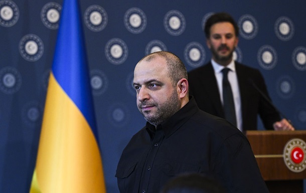 Новини України - Умєров прибув на важливі переговори у Стамбул