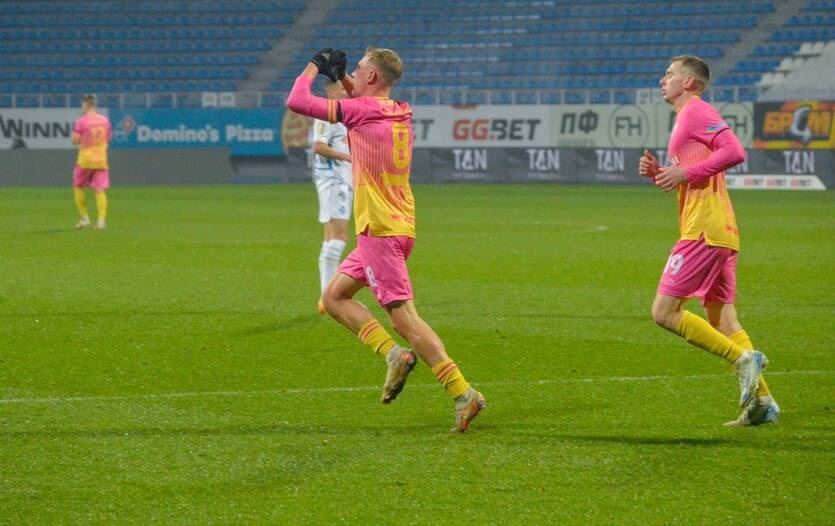 Новини спорту - Динамо поступилося Полтаві в матчі дебюту Костюка